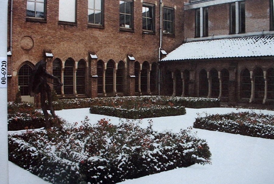 binnentuin Fransiscanessenklooster