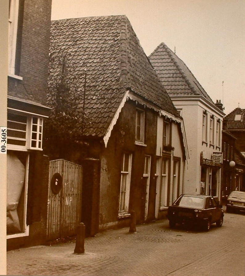 15.B.2 Langestraat 37 37A stadsboerderij F03605 Aangepast